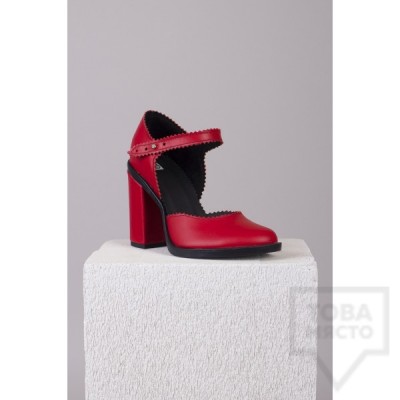 Дизайнерски дамски обувки Pesh.Art -  Classic Red Babe